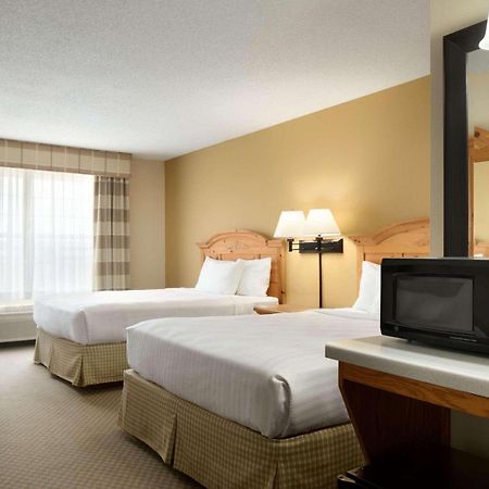 Country Inn & Suites By Radisson, Grinnell, Ia 외부 사진