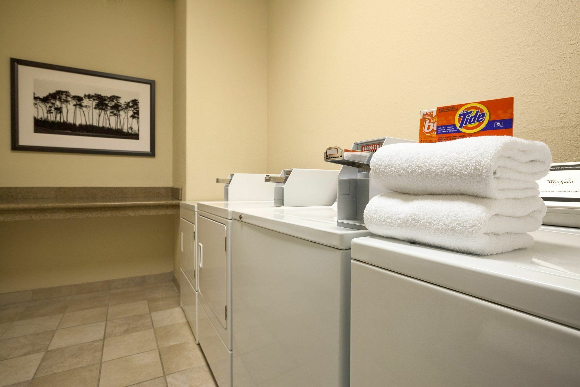 Country Inn & Suites By Radisson, Grinnell, Ia 외부 사진